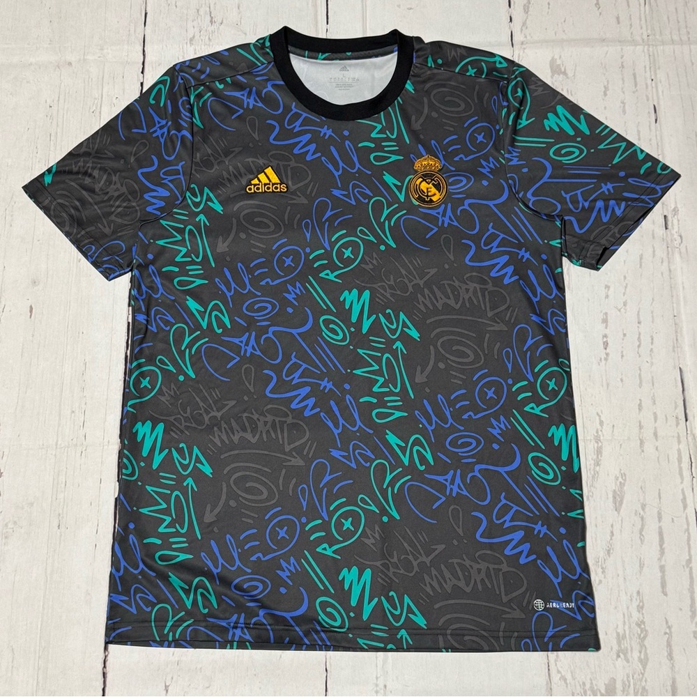 Adidas mens L blue black green Real Madrid short sleeve graphic pre-match jersey